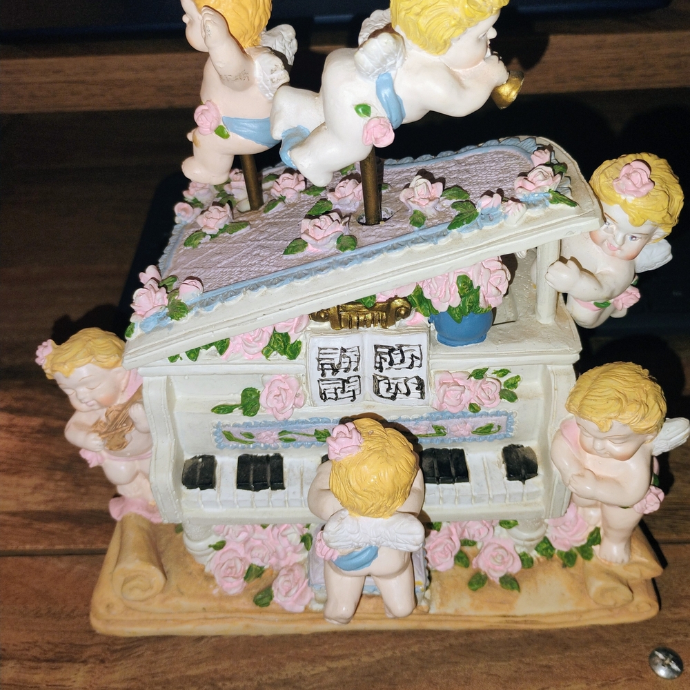 Cherub Decorated Piano music box